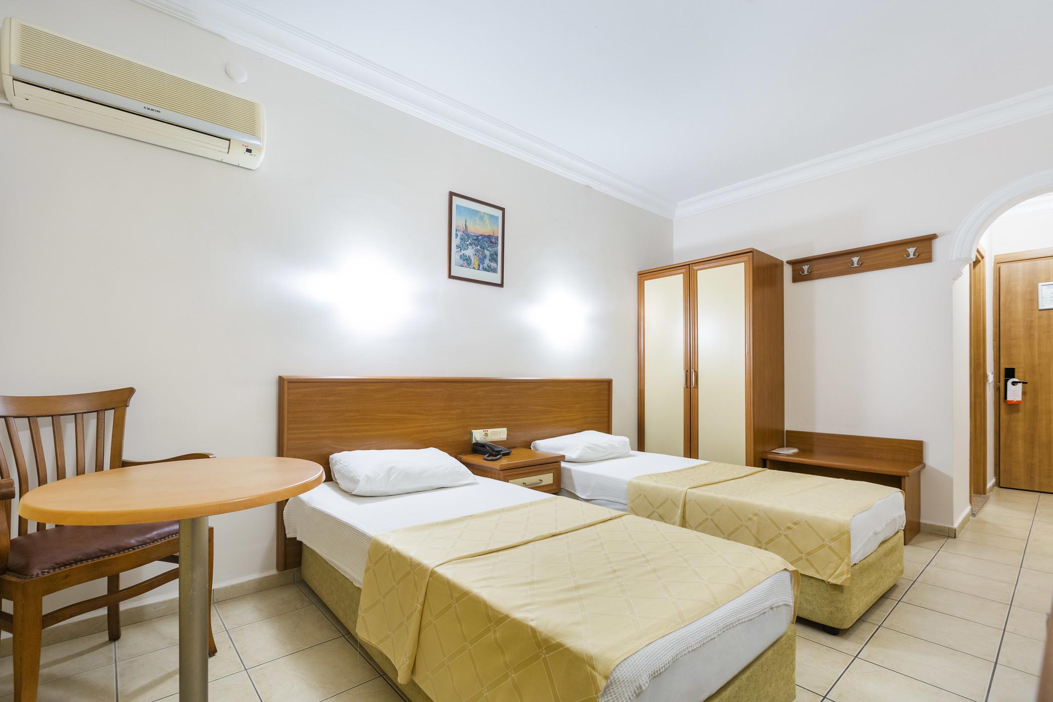 Alanya Beach Hotel ภายนอก รูปภาพ