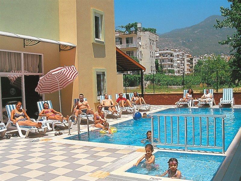 Alanya Beach Hotel ภายนอก รูปภาพ