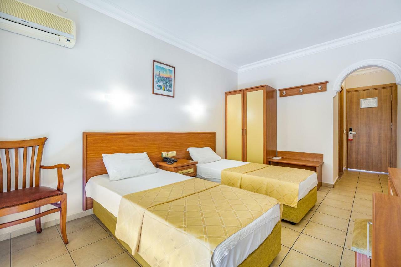 Alanya Beach Hotel ภายนอก รูปภาพ